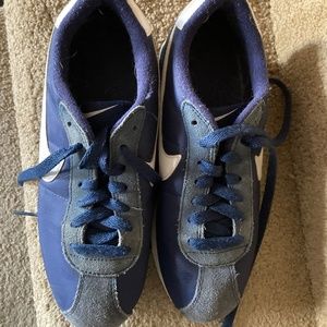 Nike shoes